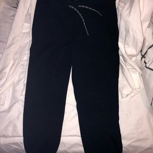 Ivivva by Lululemon girls joggers